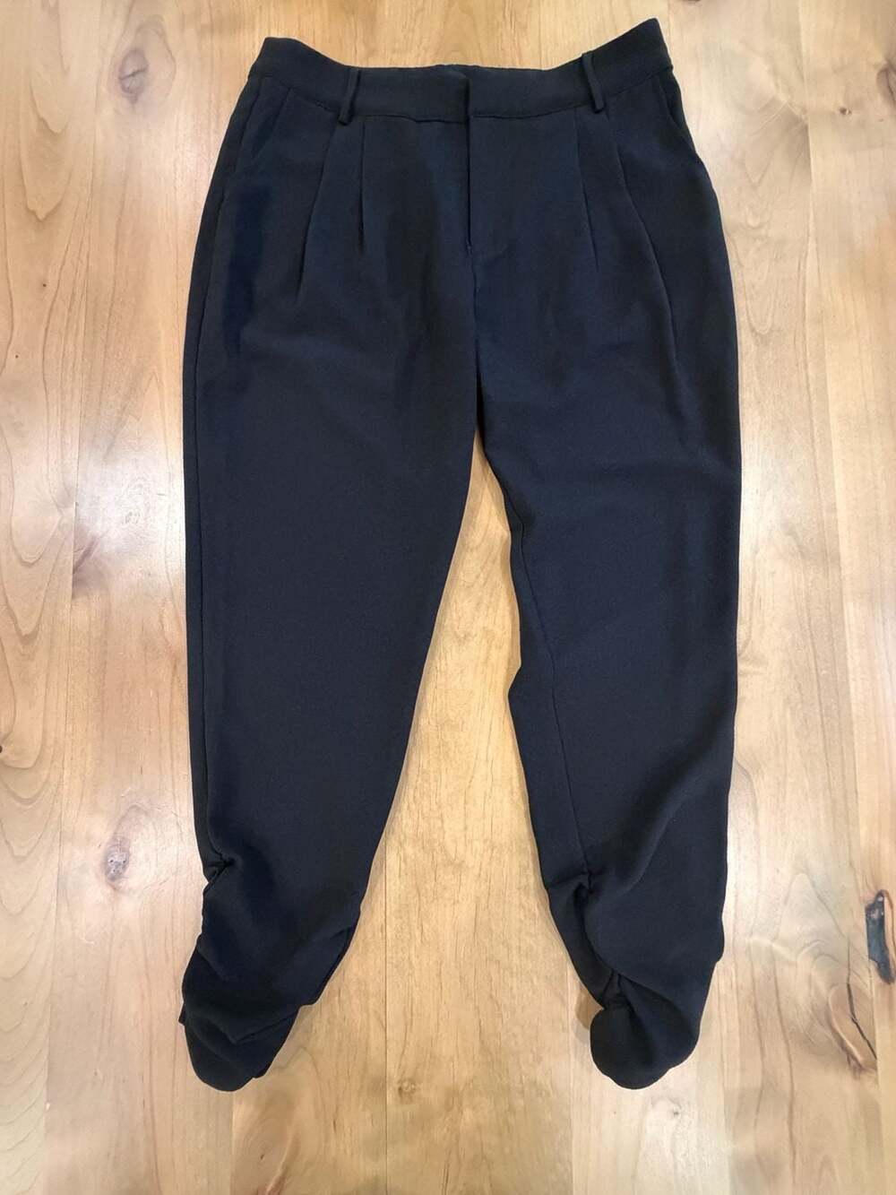 Eva Longoria Pleated Ankle Pants Size M Black Ruched Hem